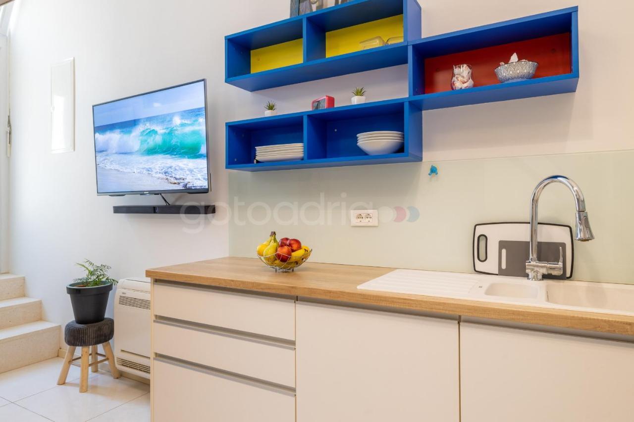Modern Duplex Studio Tommy Макарська Екстер'єр фото